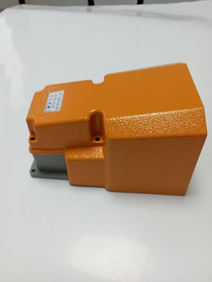 comprar Instalação de fios e montagem de interruptores de pé para componentes de controlo da plataforma de elevação por empilhadeira AWP Fabricação em linha